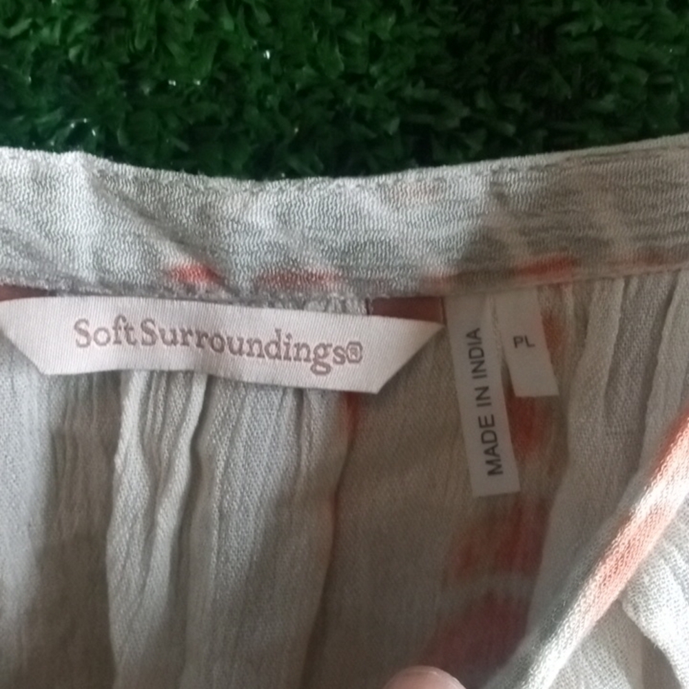 Soft surrounding tie dye dress - Picture 3 of 4